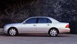 Lexus LS430 2001 года